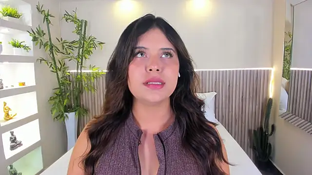 GeorginaReyes online show from 05-25-26, 10:16