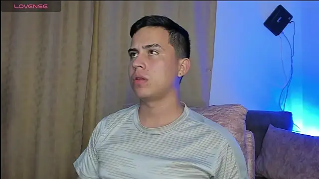 Snapshot of mattiwsmorris_ chatting on 02-27-25, 03:36 mattiwsmorris online show from 02-27-25, 03:36