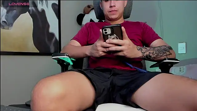 Snapshot of mattiwsmorris_ chatting on 09-08-25, 02:38 mattiwsmorris online show from 09-08-25, 02:38