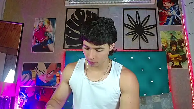 LiamAndrewzz online show from 05-19-26, 06:31