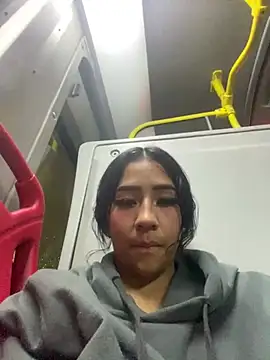 kitty jets online show from 03-02-25, 05:12