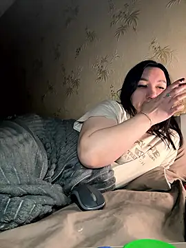 Naughtbaby 2025 online show from 01-09-26, 01:30