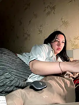 Naughtbaby 2025 online show from 01-12-26, 02:11