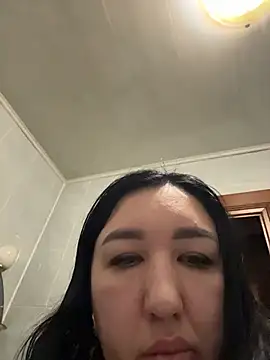 Naughtbaby 2025 online show from 02-18-26, 01:40