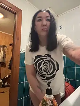 Naughtbaby 2025 online show from 02-27-26, 01:27