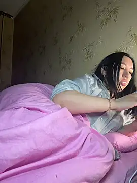 Naughtbaby 2025 online show from 04-15-26, 01:01