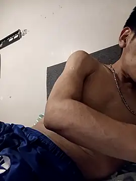 LeonRoots online show from 12-19-25, 12:06