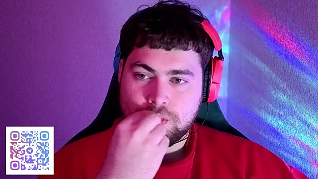 Snapshot of Mars_I chatting on 09-28-25, 02:33 Mars I online show from 09-28-25, 02:33