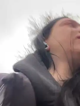 AlishaPrettyBlade online show from 03-18-25, 06:36