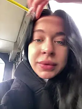 AlishaPrettyBlade online show from 03-19-25, 06:46