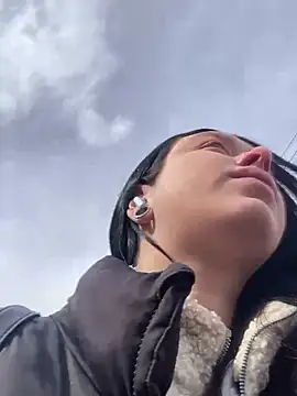 AlishaPrettyBlade online show from 03-22-25, 05:49