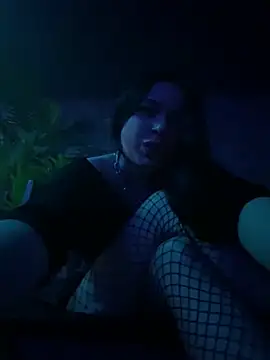 AlishaPrettyBlade online show from 03-22-25, 04:47