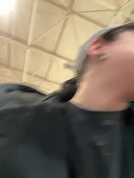 AlishaPrettyBlade online show from 04-05-26, 06:21