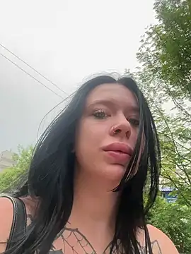 AlishaPrettyBlade online show from 06-14-26, 07:54
