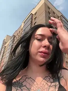 AlishaPrettyBlade online show from 06-17-26, 03:09