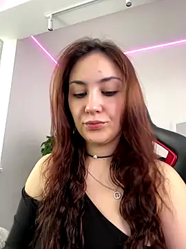 Snapshot of AshleySkott_ chatting on 09-30-25, 08:30 AshleySkott online show from 09-30-25, 08:30