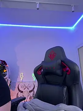 Snapshot of AshleySkott_ chatting on 10-30-25, 09:11 AshleySkott online show from 10-30-25, 09:11