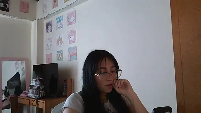 Arielle lov online show from 11-13-25, 09:14