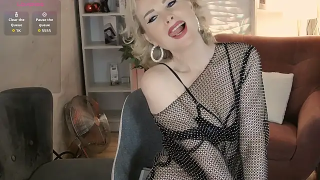 Sandra Kind online show from 01-12-26, 06:07