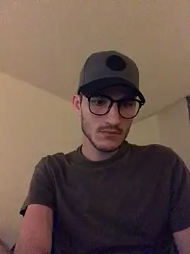 Snapshot of yoyoboy988 chatting on 03-09-25, 07:26 yoyoboy988 online show from 03-09-25, 07:26