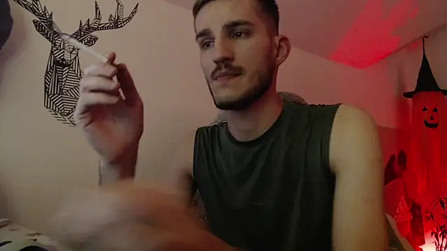 Snapshot of yoyoboy988 chatting on 09-24-25, 05:05 yoyoboy988 online show from 09-24-25, 05:05