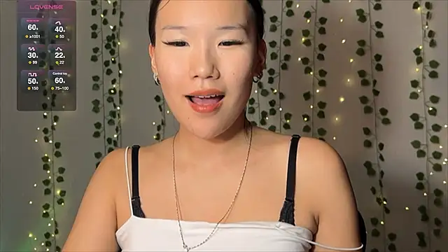 Asian Vi online show from 09-19-25, 10:54