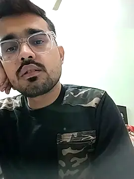 hornypurush online show from 12-02-25, 04:24