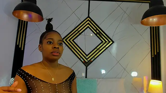 Snapshot of EmilyDiaaz chatting on 09-16-25, 12:17 EmilyDiaaz online show from 09-16-25, 12:17