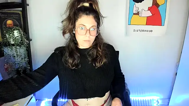 Snapshot of Rosiee69_ chatting on 05-24-26, 10:37 Rosiee69 online show from 05-24-26, 10:37