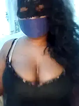 Snapshot of Crazy_Dilu chatting on 02-19-25, 03:28 Crazy Dilu online show from 02-19-25, 03:28