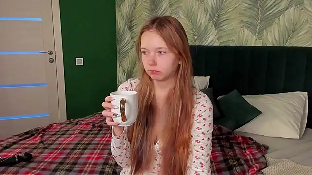 boozekirs  online show from 11-14-25, 03:49