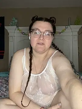 HTXBELLE online show from 03-08-25, 09:39