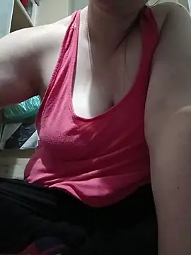 HTXBELLE online show from 11-06-25, 08:04