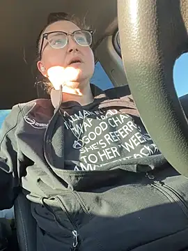 HTXBELLE online show from 01-16-26, 10:03