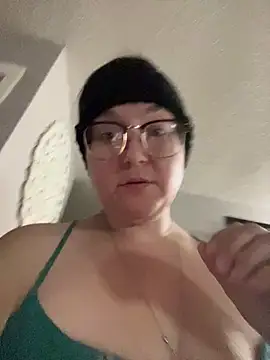 HTXBELLE online show from 02-01-26, 11:42