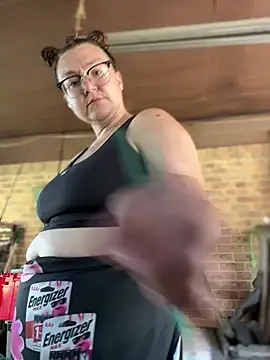 HTXBELLE online show from 03-22-26, 03:59