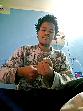 Snapshot of _RapElani-2290 chatting on 09-22-25, 06:26 RapElani-2290 online show from 09-22-25, 06:26