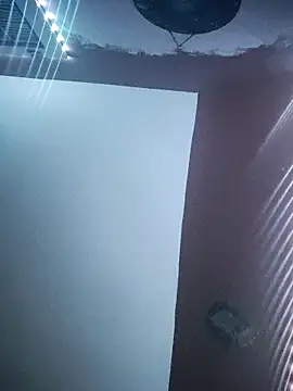 Snapshot of Cummaker69 chatting on 03-03-25, 06:26 Cummaker69 online show from 03-03-25, 06:26