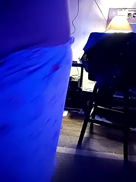 Snapshot of Cummaker69 chatting on 01-09-26, 12:57 Cummaker69 online show from 01-09-26, 12:57