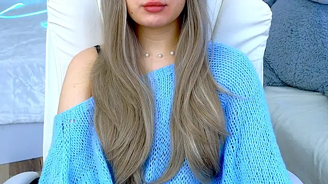 baby debbie online show from 03-08-25, 09:29