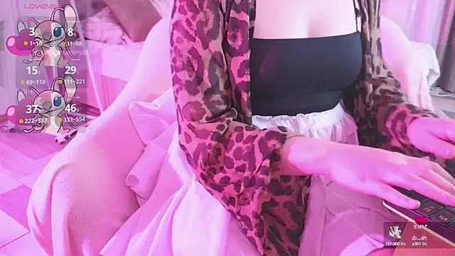 baby debbie online show from 10-07-25, 09:01