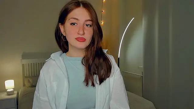 Snapshot of VesnuWka chatting on 02-21-25, 01:11 VesnuWka online show from 02-21-25, 01:11