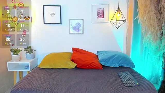 iiangel  online show from 09-28-25, 03:01