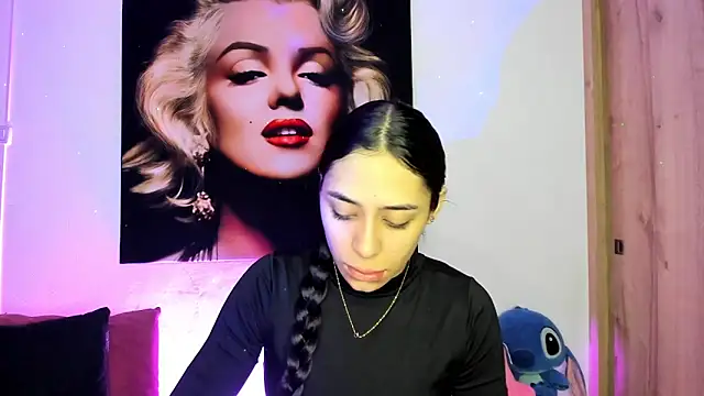 TANIA 06 online show from 11-17-25, 01:17