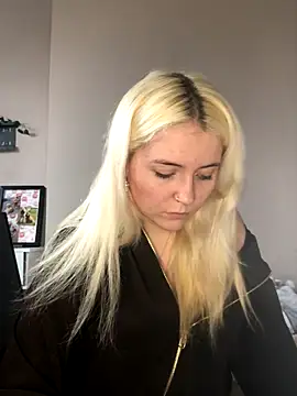 Blondie Sofia Essexbabe online show from 12-01-25, 01:49