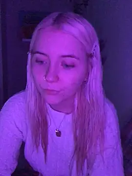 Blondie Sofia Essexbabe online show from 12-22-25, 11:46