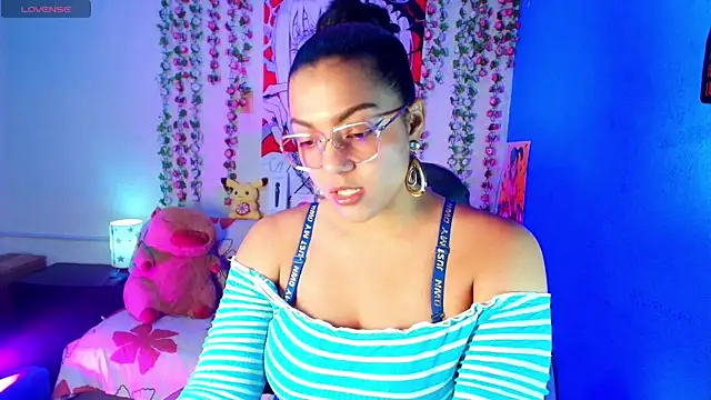 Vicky Miller 05 online show from 05-15-26, 07:21