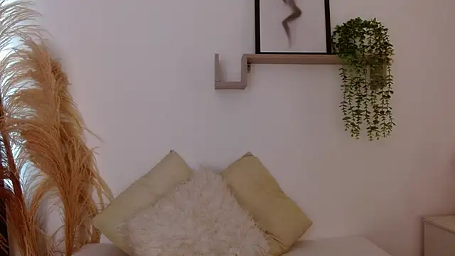 emily-777 online show from 10-01-25, 09:21