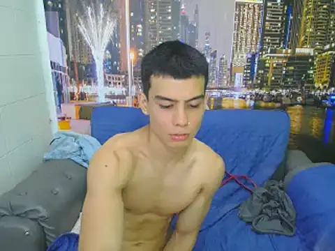 seigfried0 online show from 02-18-25, 09:42