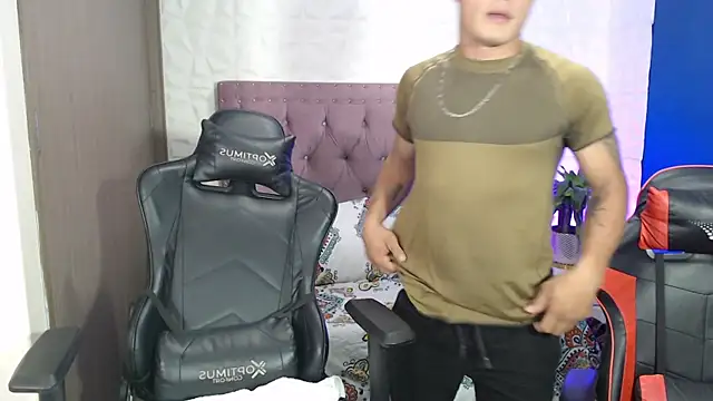 Snapshot of SaraClub_JY chatting on 03-05-25, 07:38 SaraClub JY online show from 03-05-25, 07:38